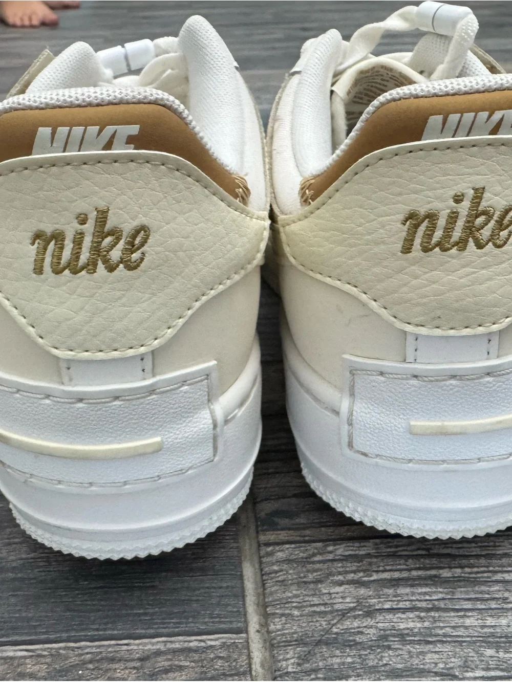 Nike Air Force 1 Womens sneakers white metallic gold - size 7